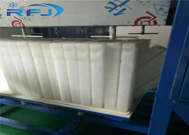 নাম